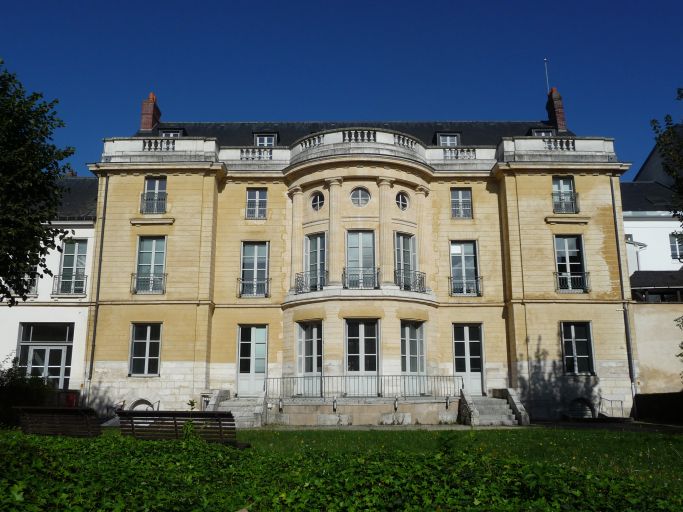 Façade du tribunal administratif de Rouen